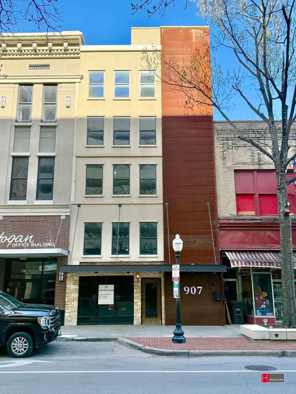 Downtown Fort Worth Building at 907 Houston Street Sells Amidst Area Revitalization