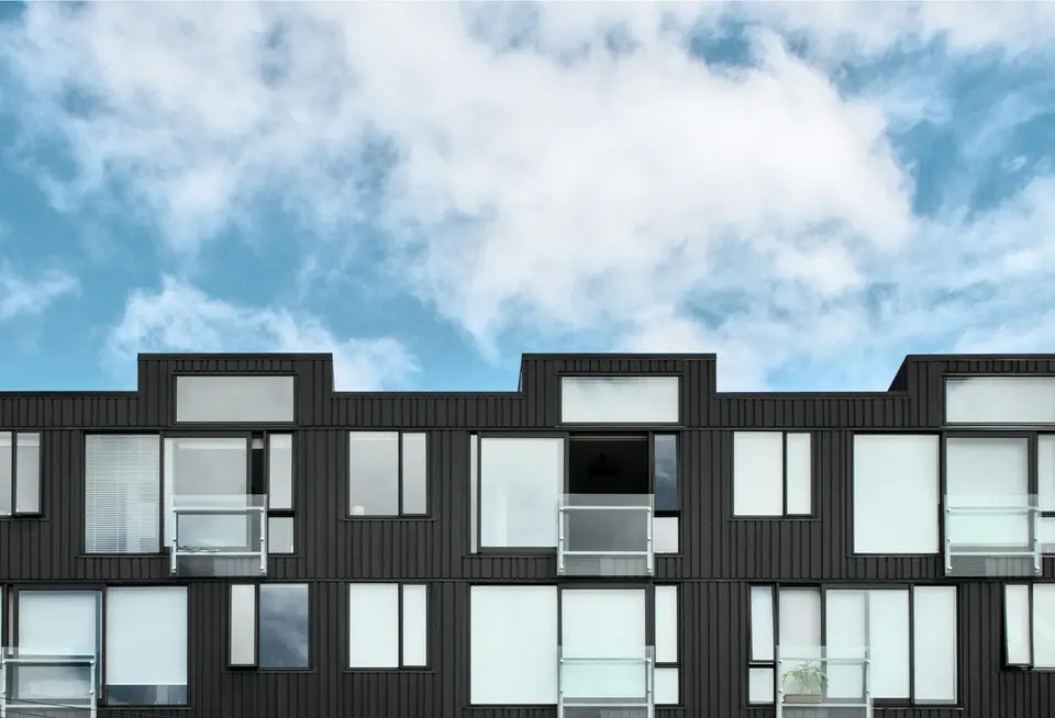 Phoenix Multifamily Oversupply Drives Concessions, Shifts Student Housing Demand