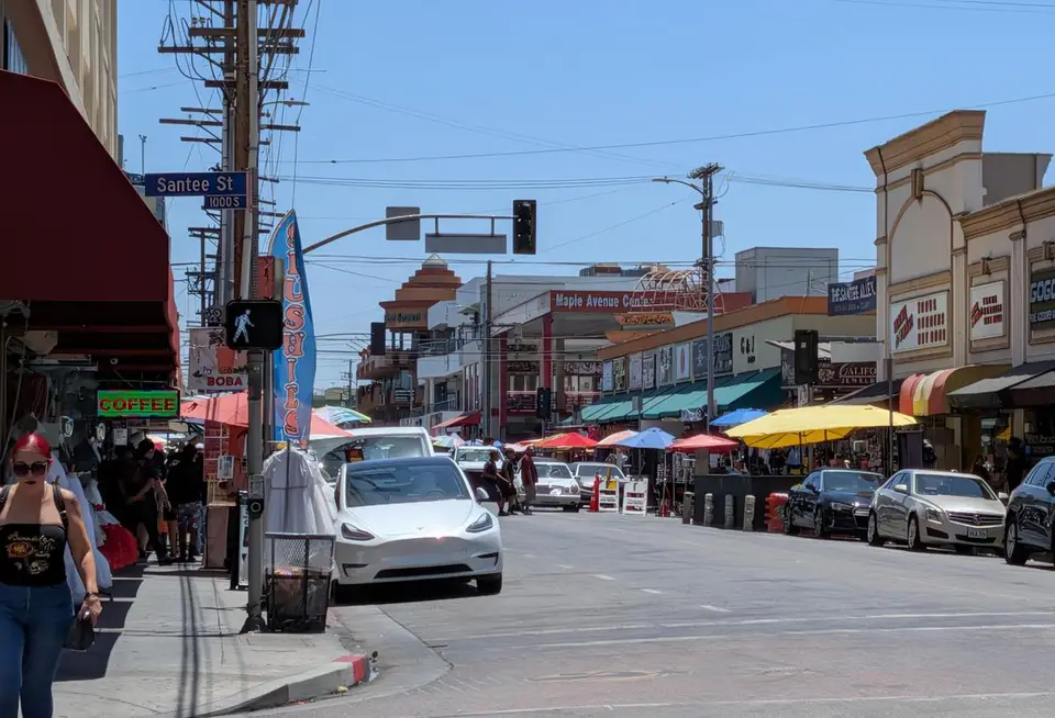 Los Angeles Commercial Corridors Experience Multimillion-Dollar Losses and Delayed Expansion Due to Immigration Crackdowns