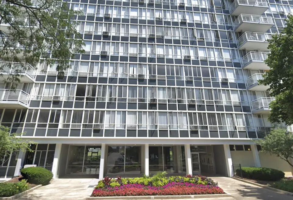 Antheus Capital Faces Investor Lawsuit Over Chicago Multifamily Property