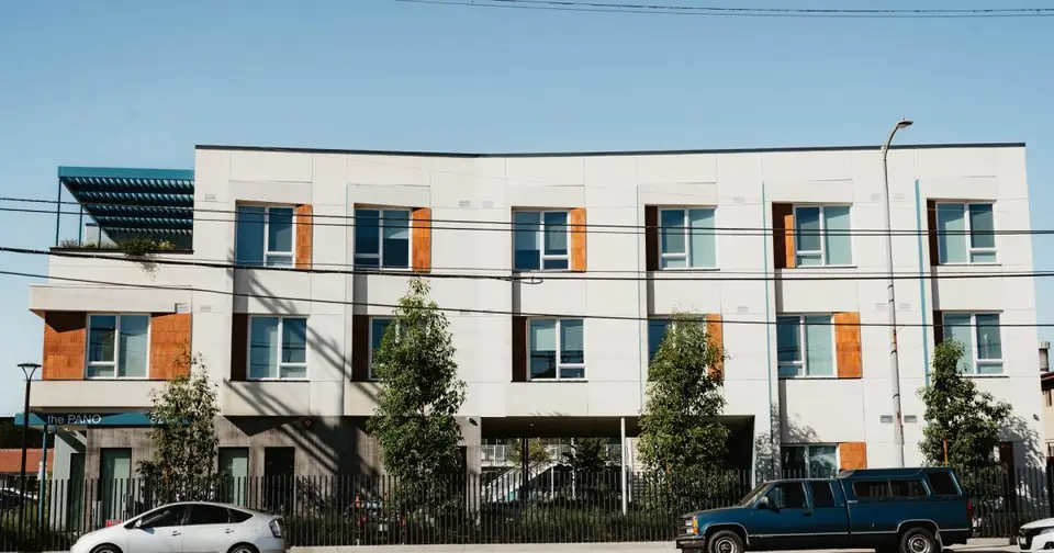 LA Family Housing Opens 90-Unit Supportive Housing Project in Valley