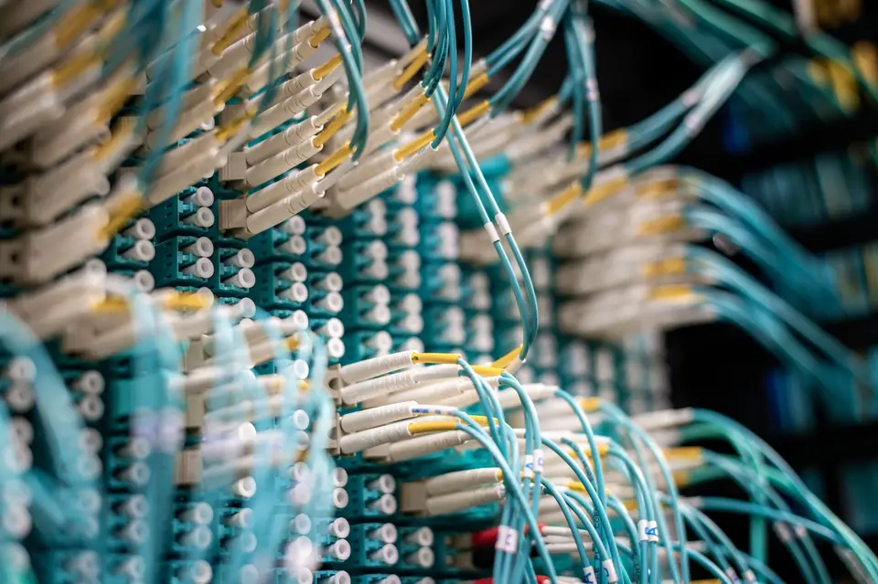 Glendale Planning Commission Advances Controversial Data Center Project for City Council Vote