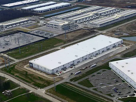 JLL Brokers Sale of 300,400 SF New Albany Distribution Center to Realty Income